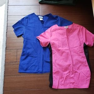 2 scrub tops